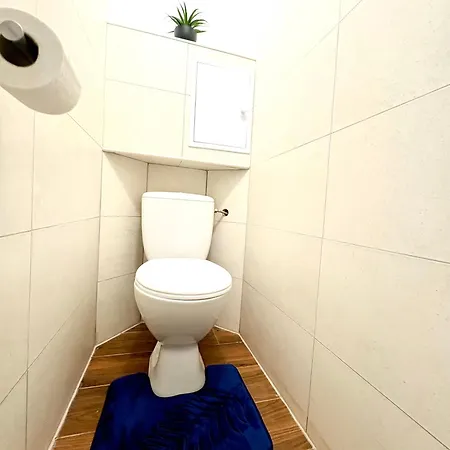 Downtown * Pětikostelí