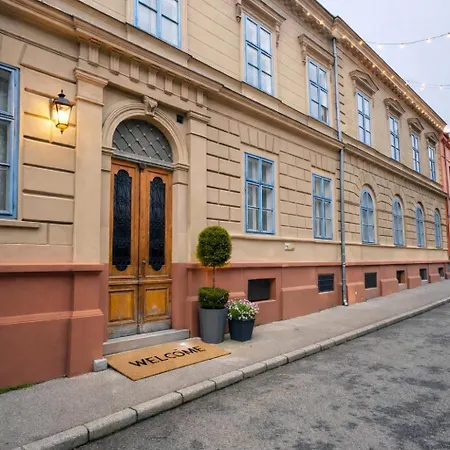 Downtown Apartmán *